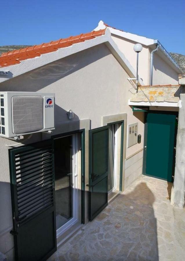 Apartments Infinitas Trogir Exteriör bild